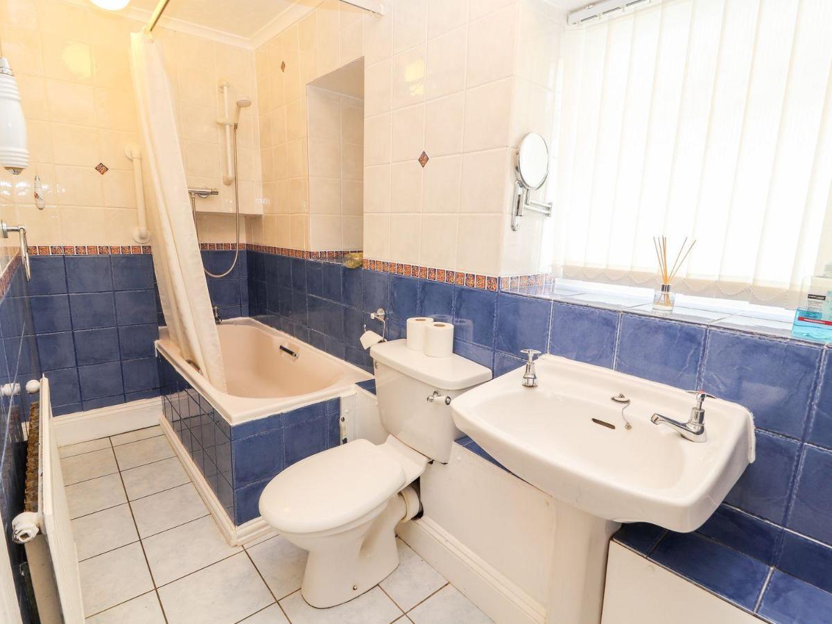 Scotch Hall Cottage Llangollen Εξωτερικό φωτογραφία