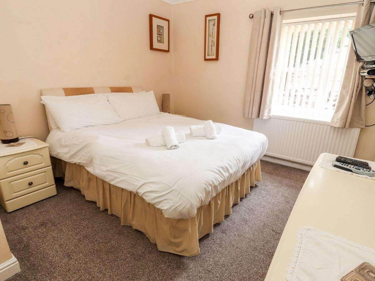 Scotch Hall Cottage Llangollen Εξωτερικό φωτογραφία
